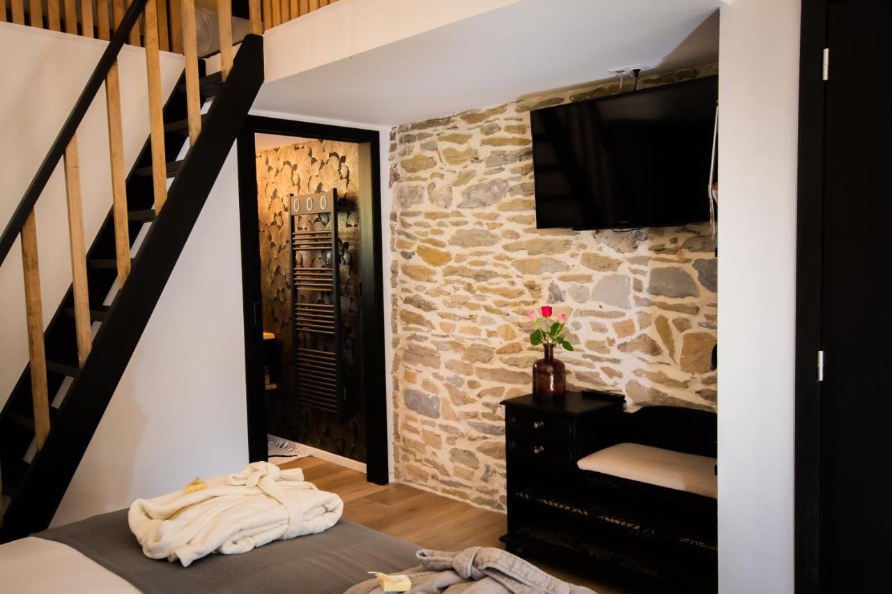 Au Calme De Hosdent Bed & Breakfast Braives Dış mekan fotoğraf